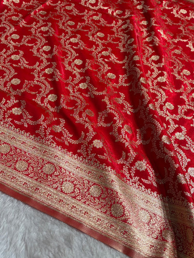 Red Contrast Shades Jaal Pattern Banarasi Satin Silk Saree SS47