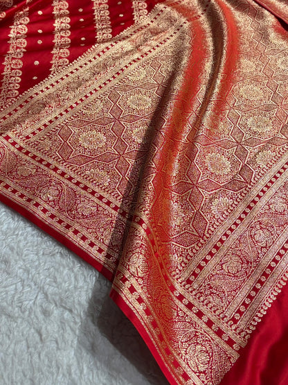 Red Shades Cross Floral Pattern Satin Katan Silk Saree SK79