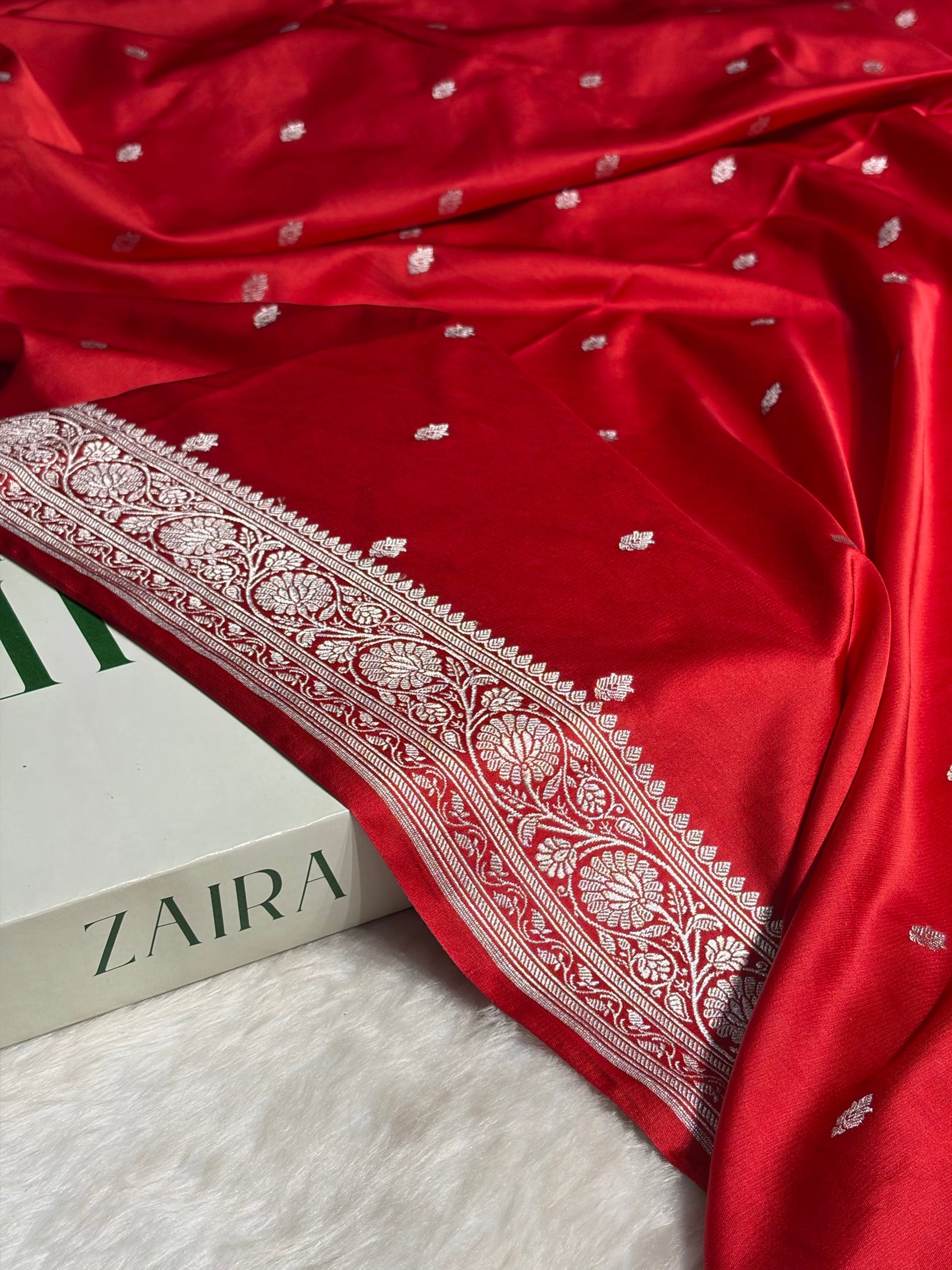 Red Shades Booti Mashru Silk Saree MS68