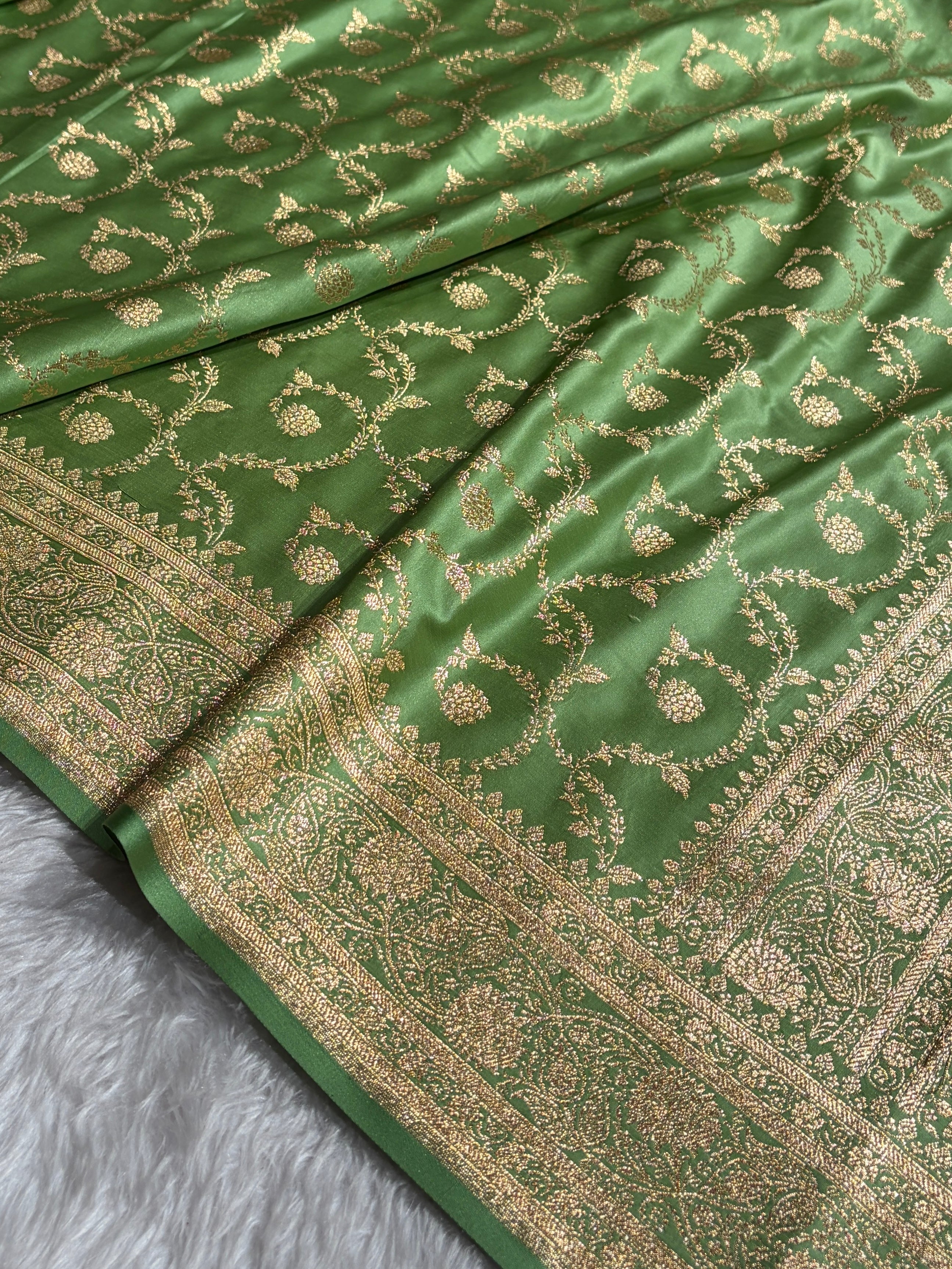 Pista Green Shades Floral Jaal Pattern Satin Katan Silk saree SK55