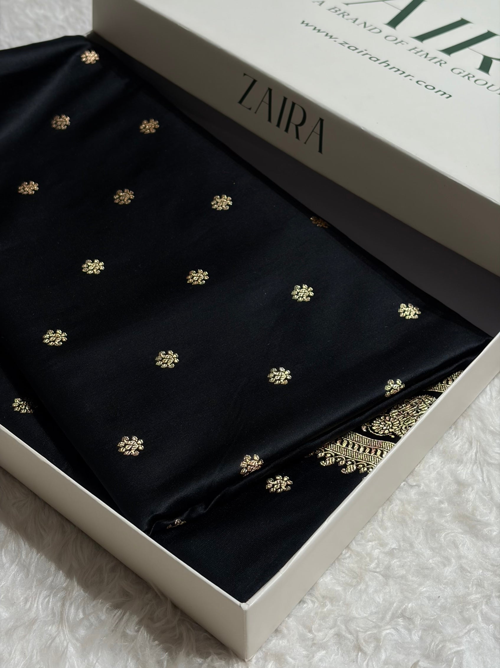 Banarasi Satin Katan Saree With Boota Pattern in Black Shades SK127