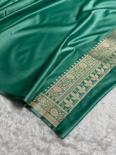 Banarasi Satin Katan Saree in Contrast Light Grey / Sea Green Shades SK131