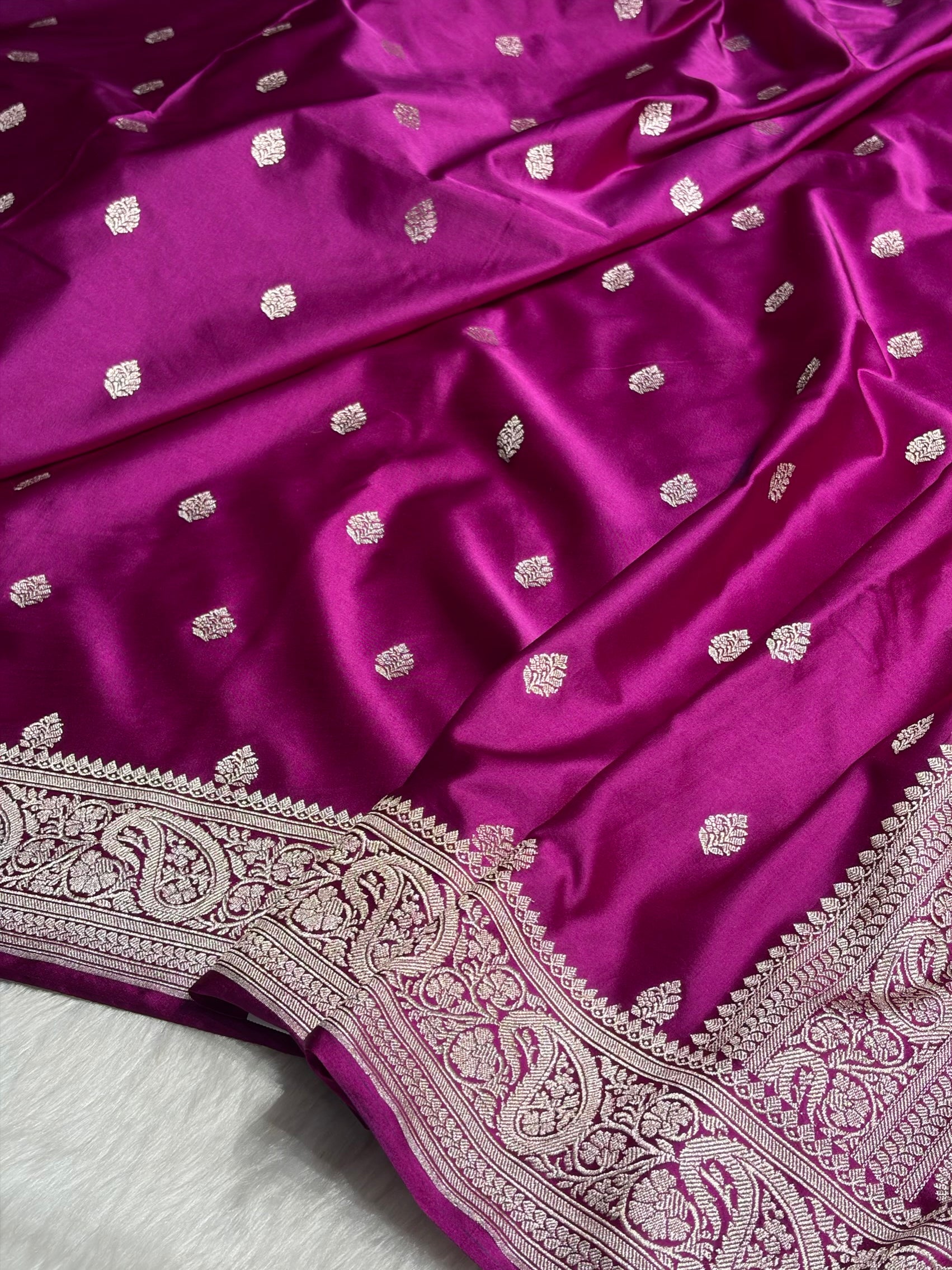 Pinkish Wine Shades Booti Mashru Silk Saree MS69