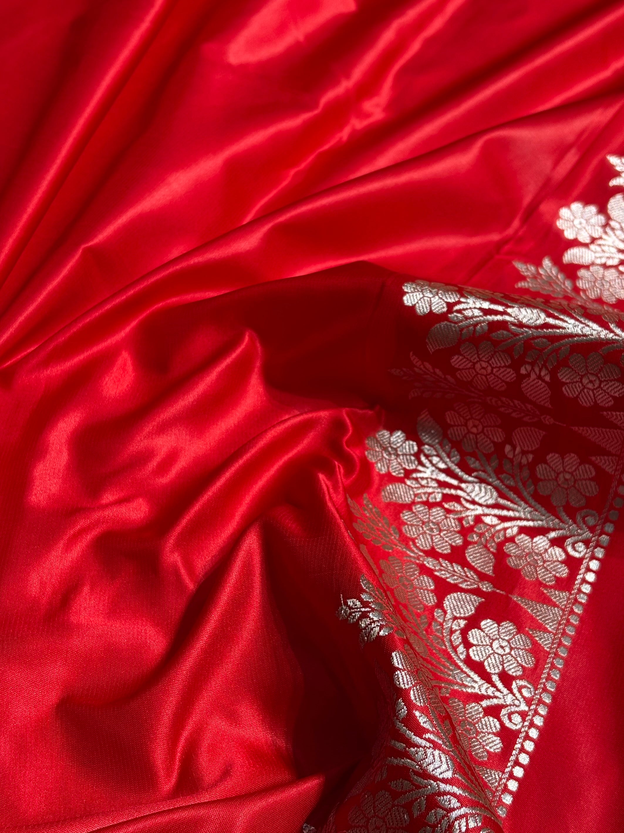 Royal Red Floral Boota With Floral Border Mashru Silk Saree MSM 79
