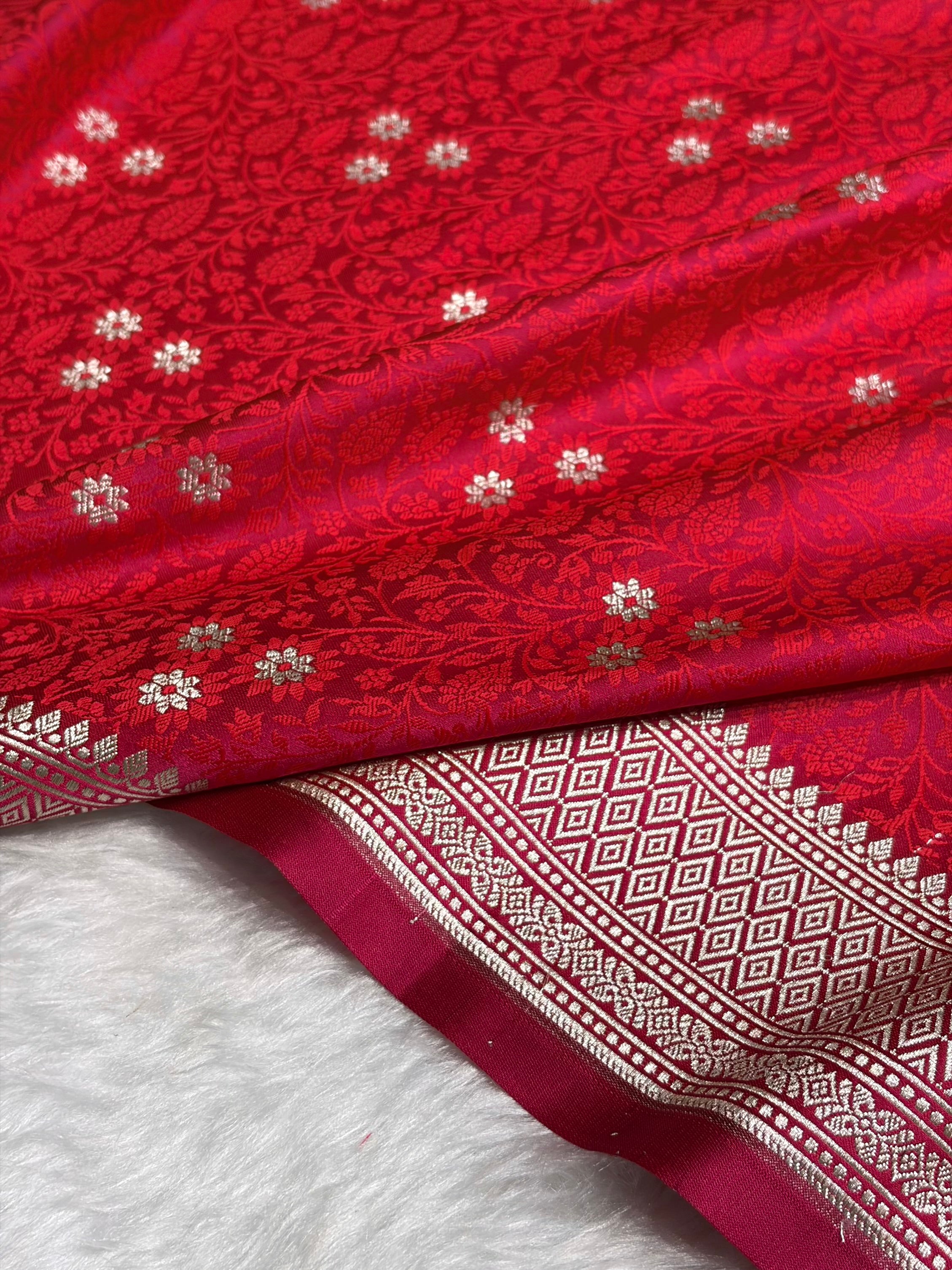 Rani Shades Tanchoi Motif Mashru Silk Saree MST-12