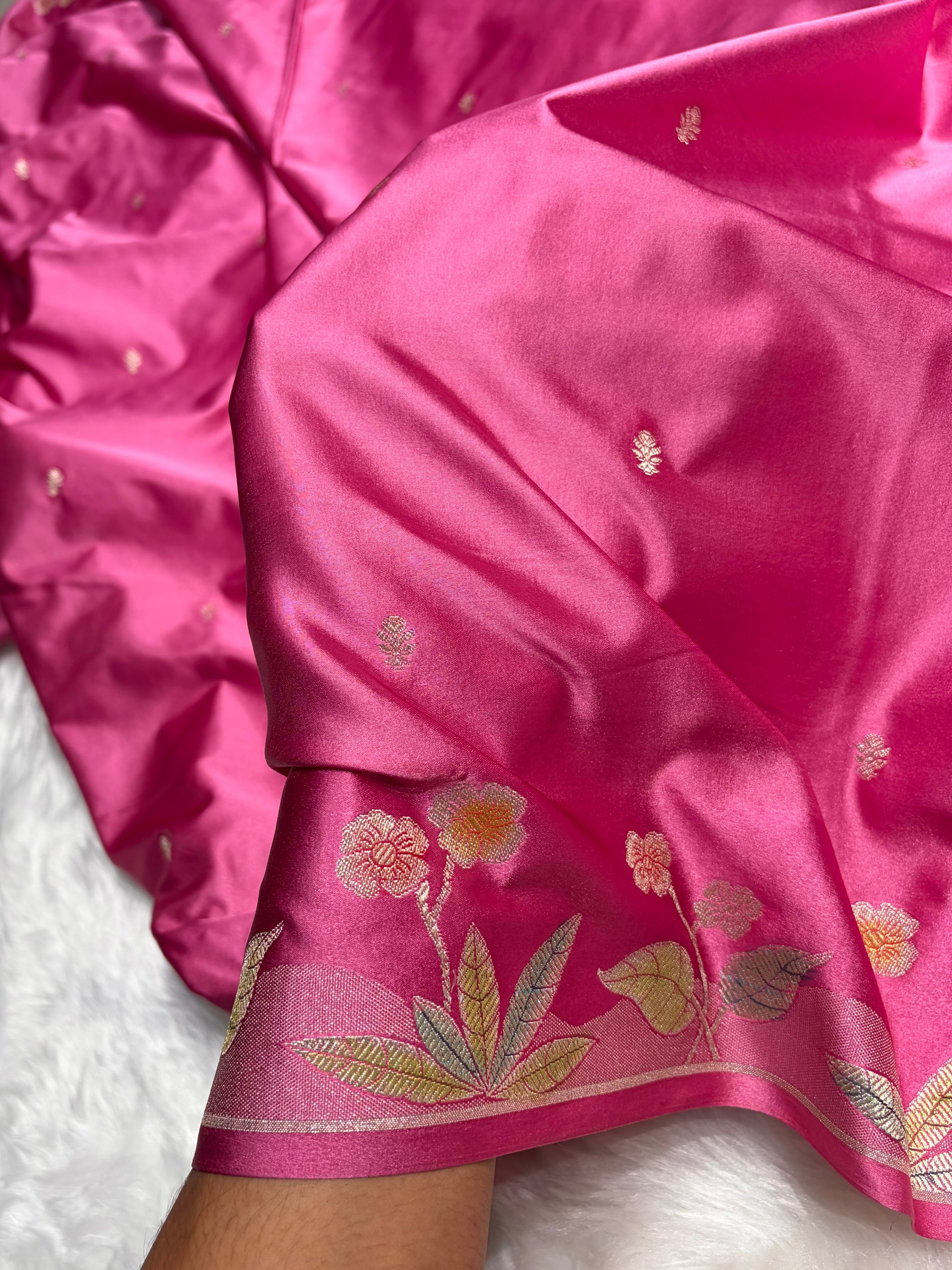 Banarasi Baby Pink Shades Minakari Booti Mashru Silk Saree MS58