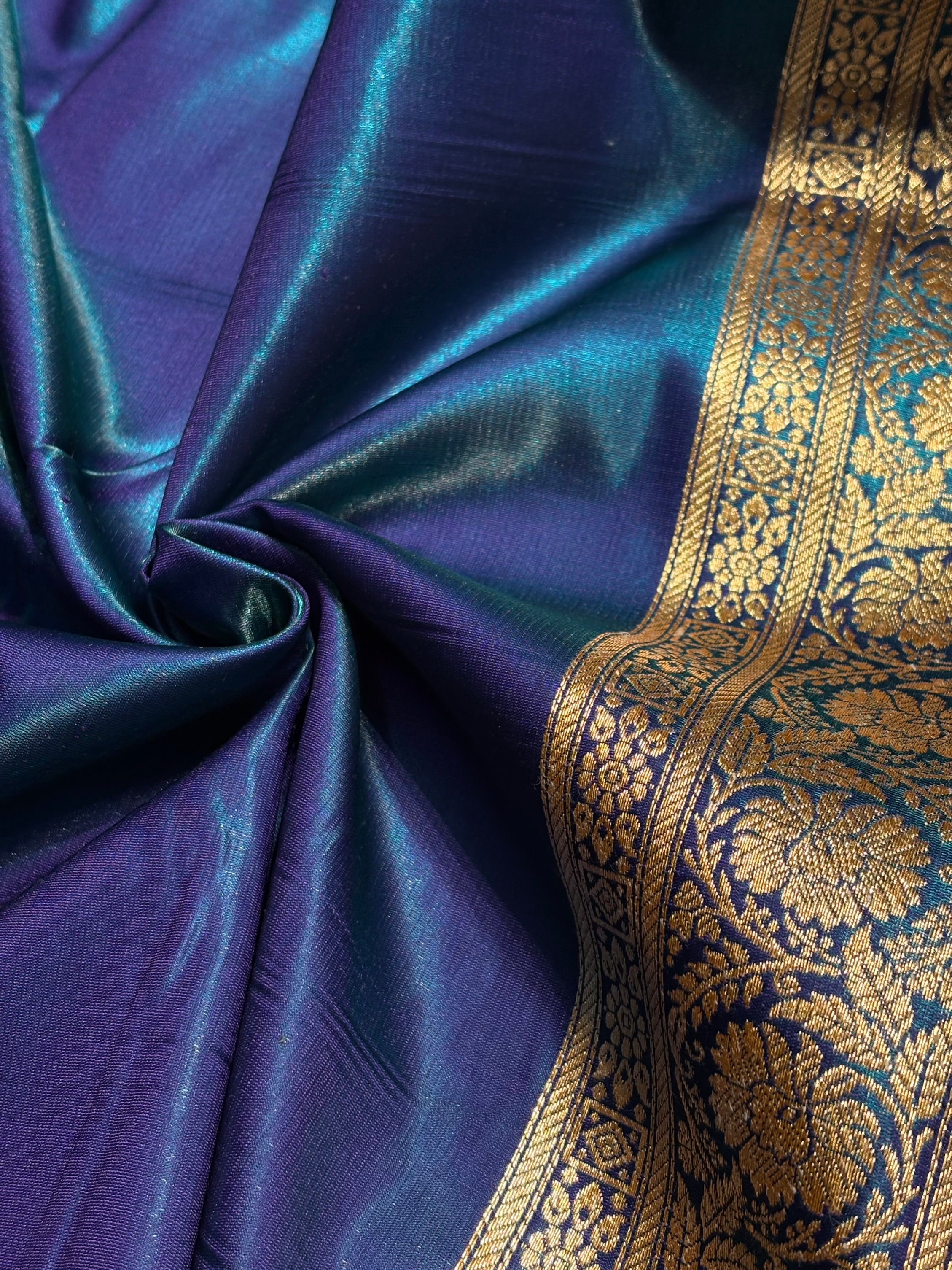 Peacock Shades Banarasi Satin Silk Saree SS32