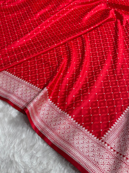Red Shades Tanchoi Motif Mashru Silk Saree MST-14