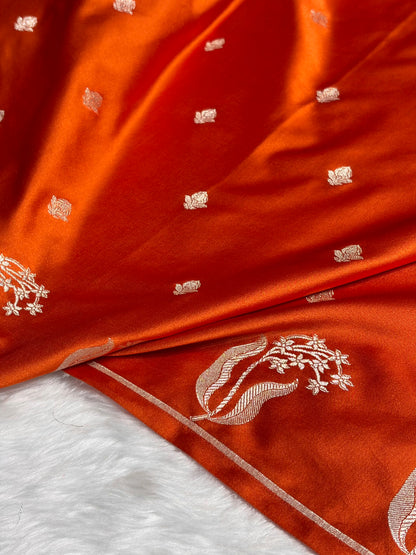 Orange Shades Floral Border Booti Mashru Silk Saree MS74