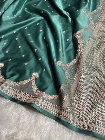 Dusty Sea Green Shades Scallop Booti Mashru Silk Saree MS60