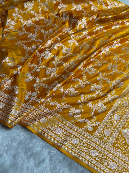 Mustard Shades Banarasi With Floral Jaal Pattern Mashru Silk Saree MSM-130