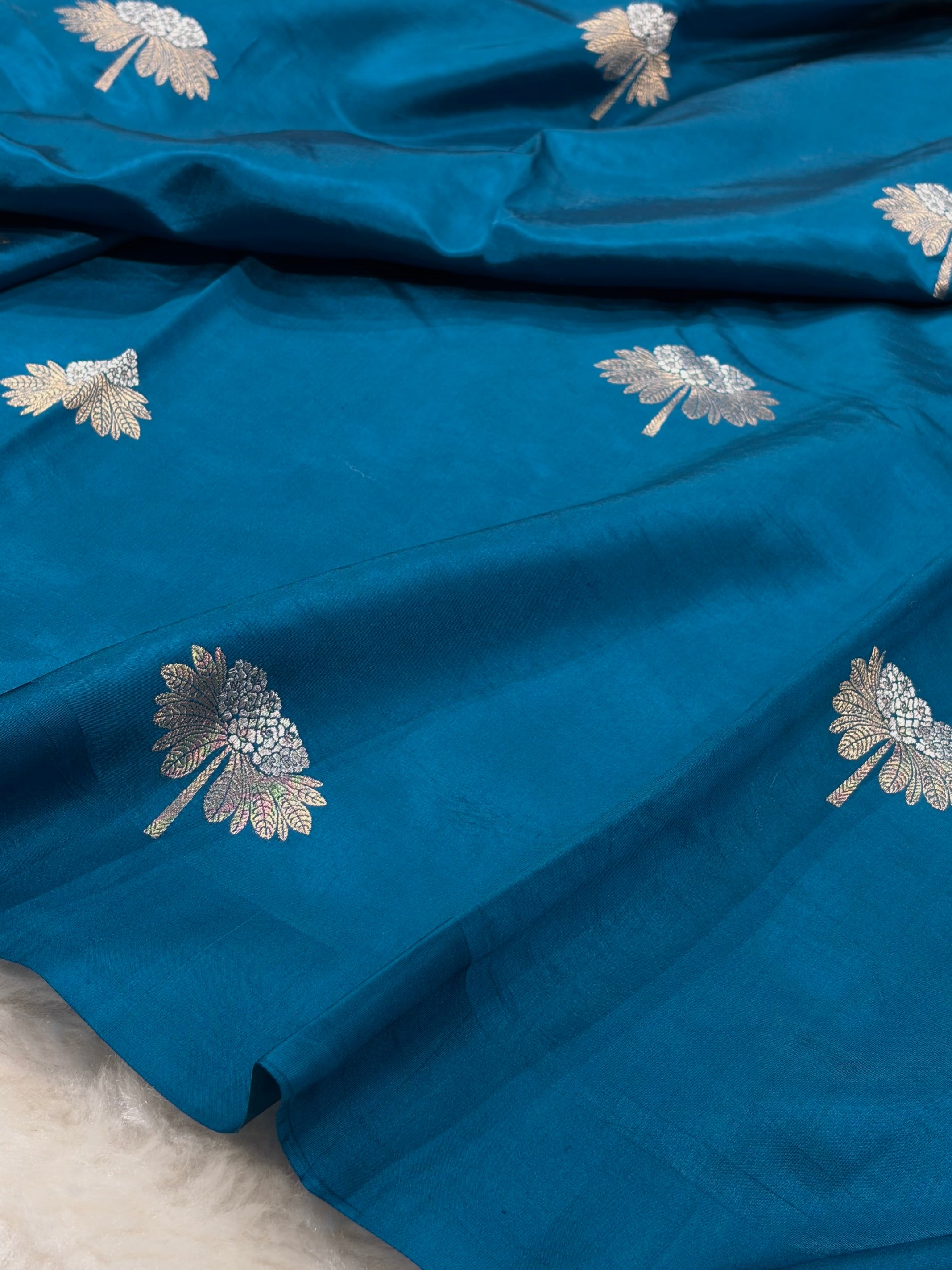 German Blue Shades Meena Boota Handwoven Paper Silk RM-43