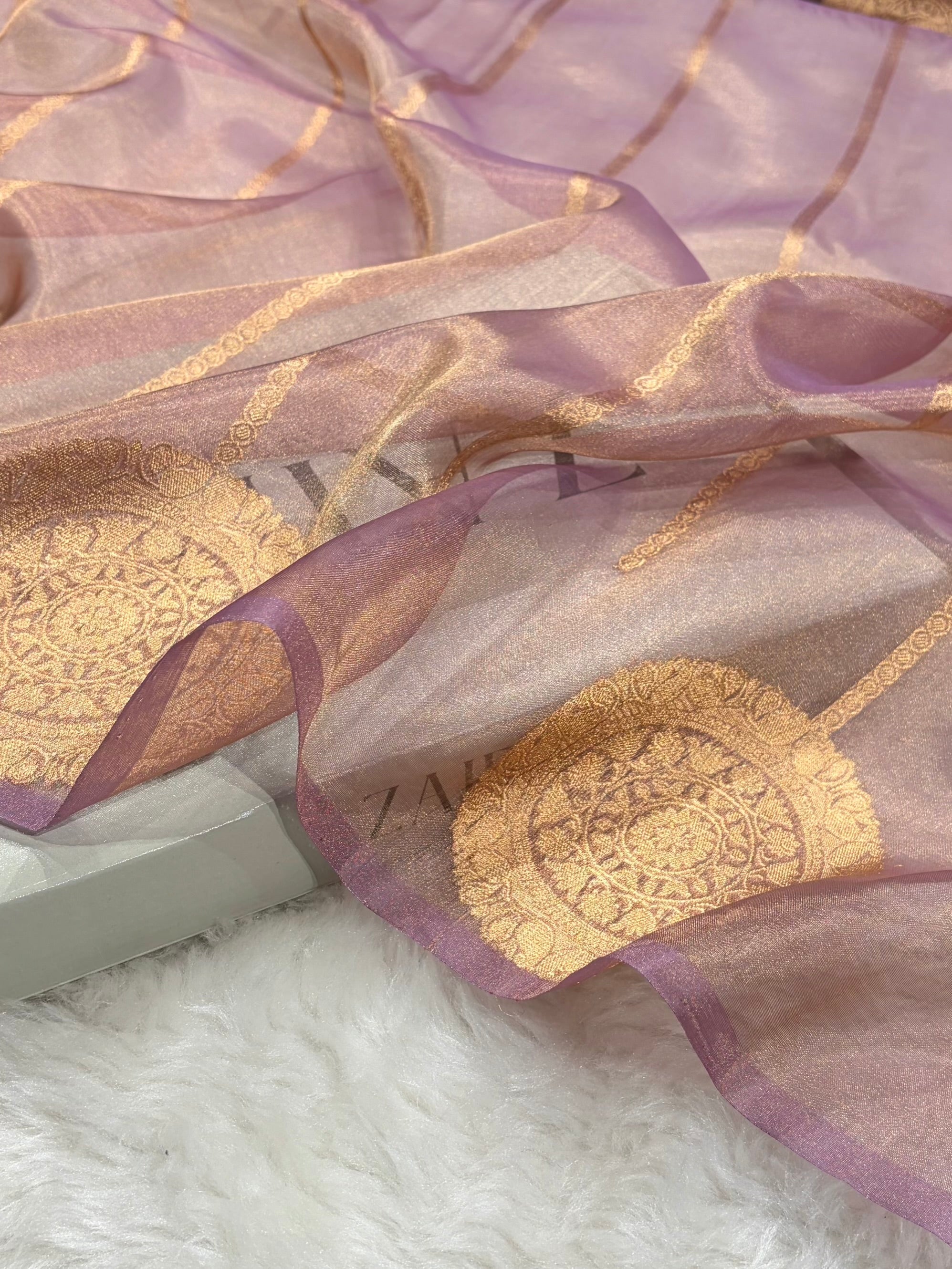 Pinkish Lavender Bananasi Floral Shades Pure Tissue Silk Saree PT-20