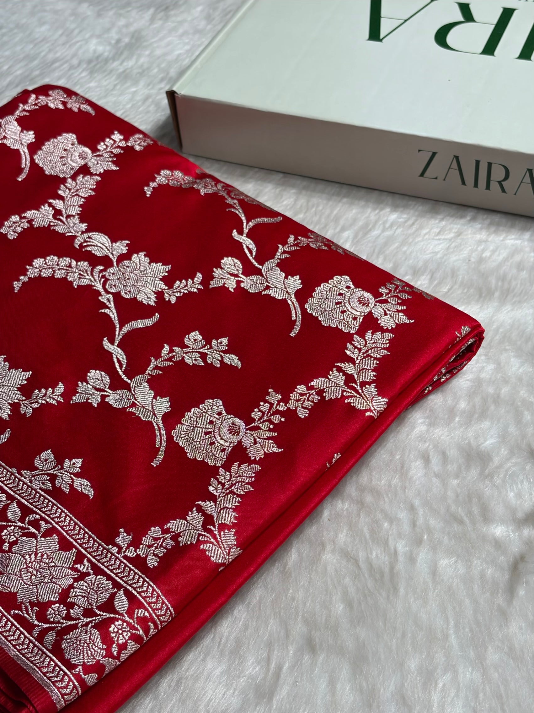 Ruby Red Shades Jaal Mashru Silk Saree MS48