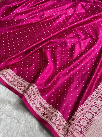 Wine Shades Tanchoi Motif Mashru Silk Saree MST-13