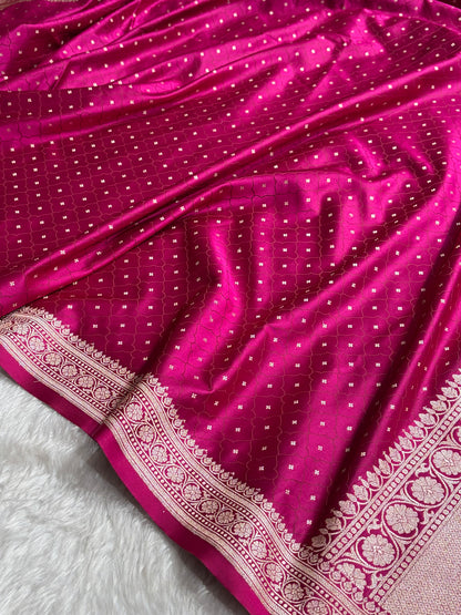 Wine Shades Tanchoi Motif Mashru Silk Saree MST-13