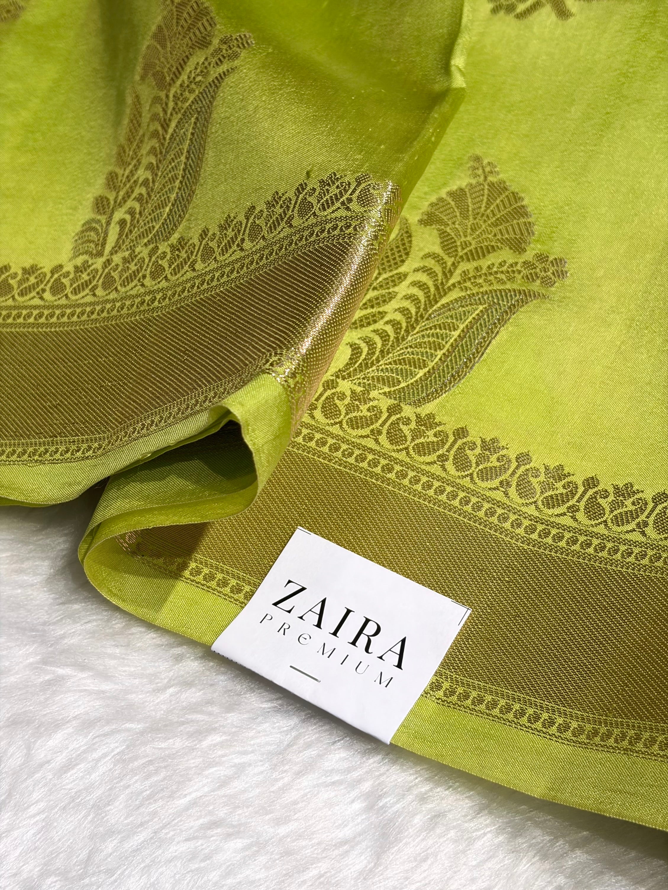 Pista Green Banarasi Boota Pattern Pure Caramel Silk Saree CS-08