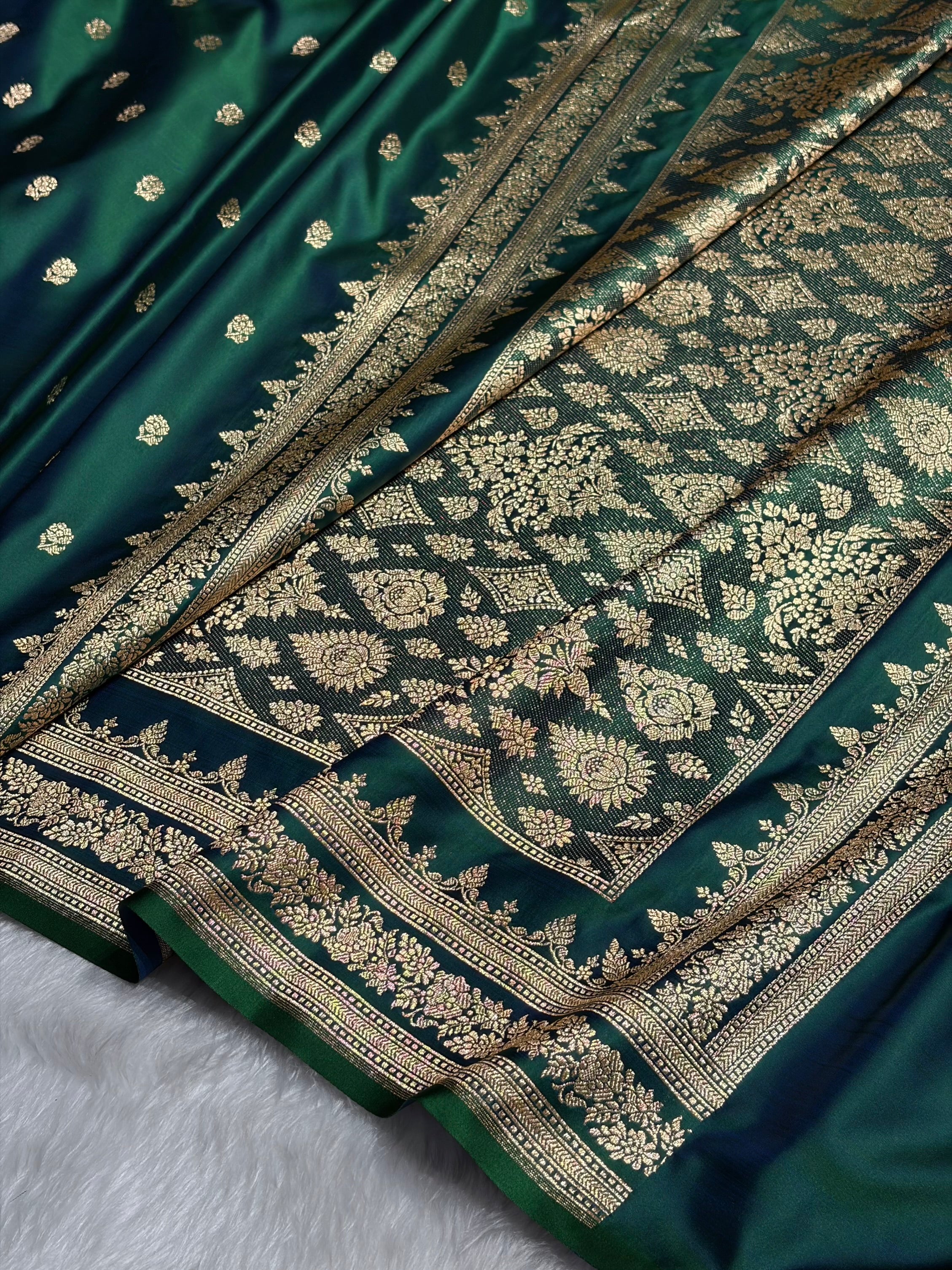 Cross Green Floral Pattern Satin Katan Silk Saree SK76