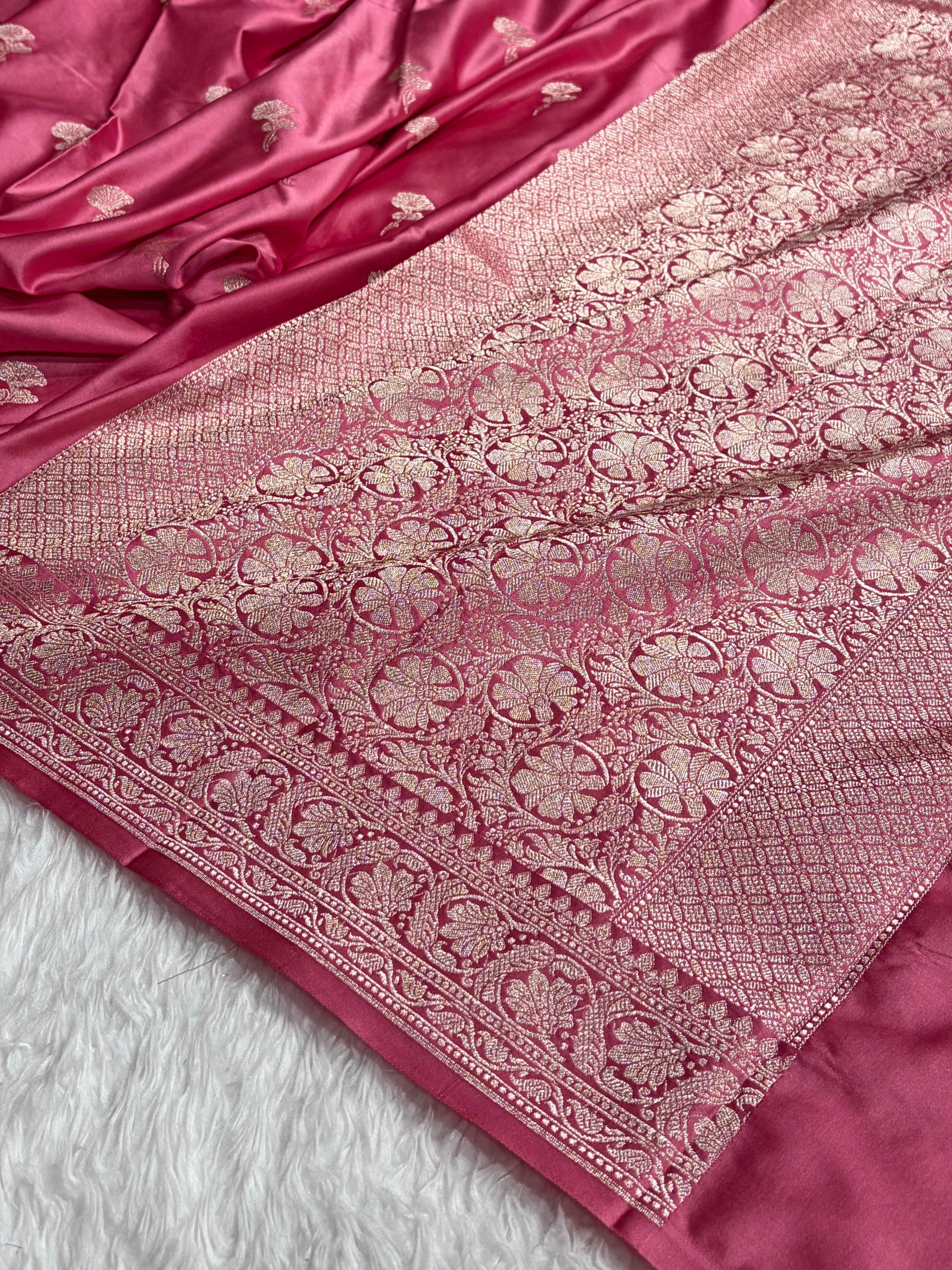 Banarasi Baby Pink Shades Boota Mashru Silk Saree MS51