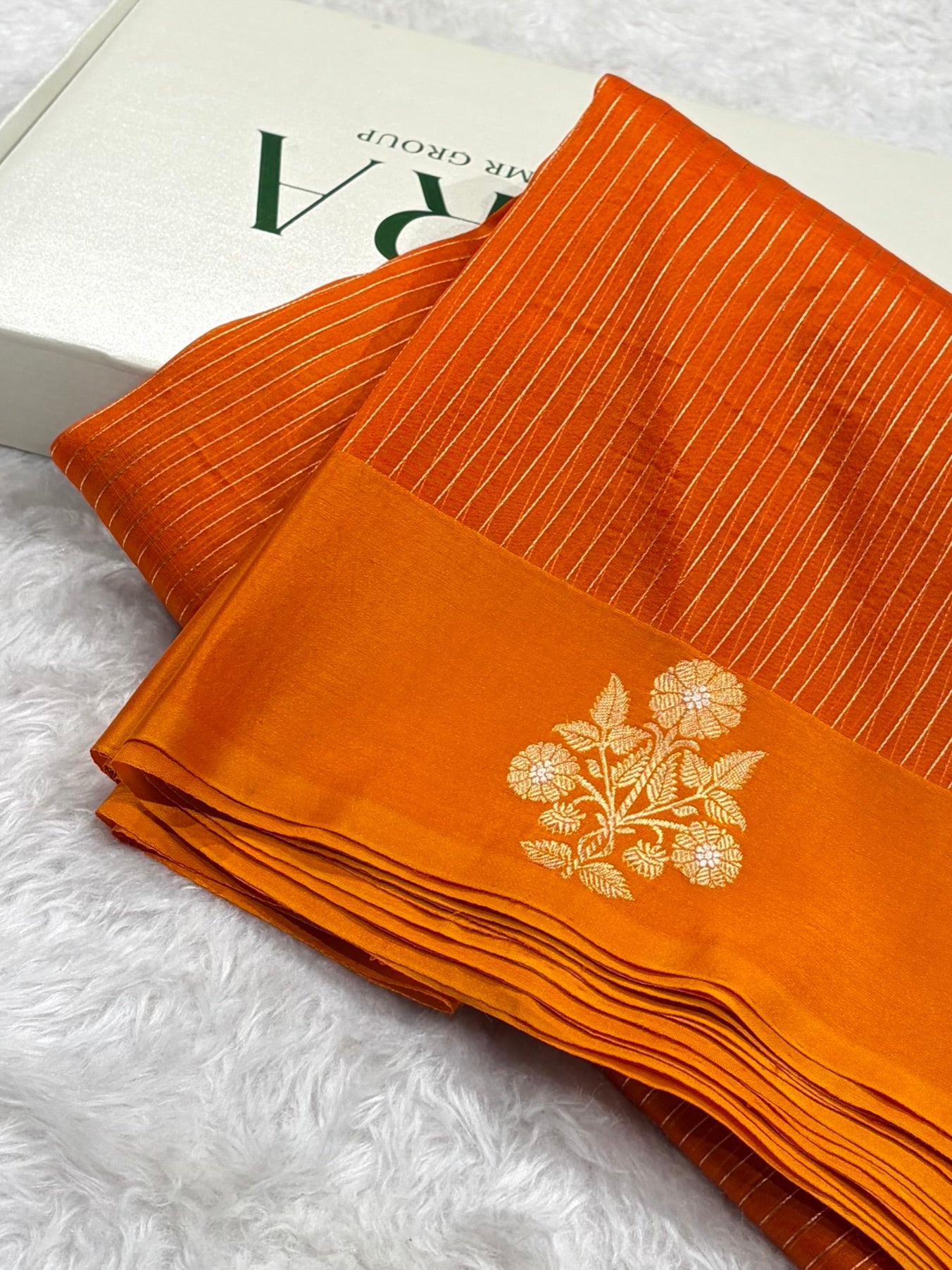 Pure Banarasi Organza Orange Shades With Satin Minakari Border Floral Banarasi Silk Saree PO-22