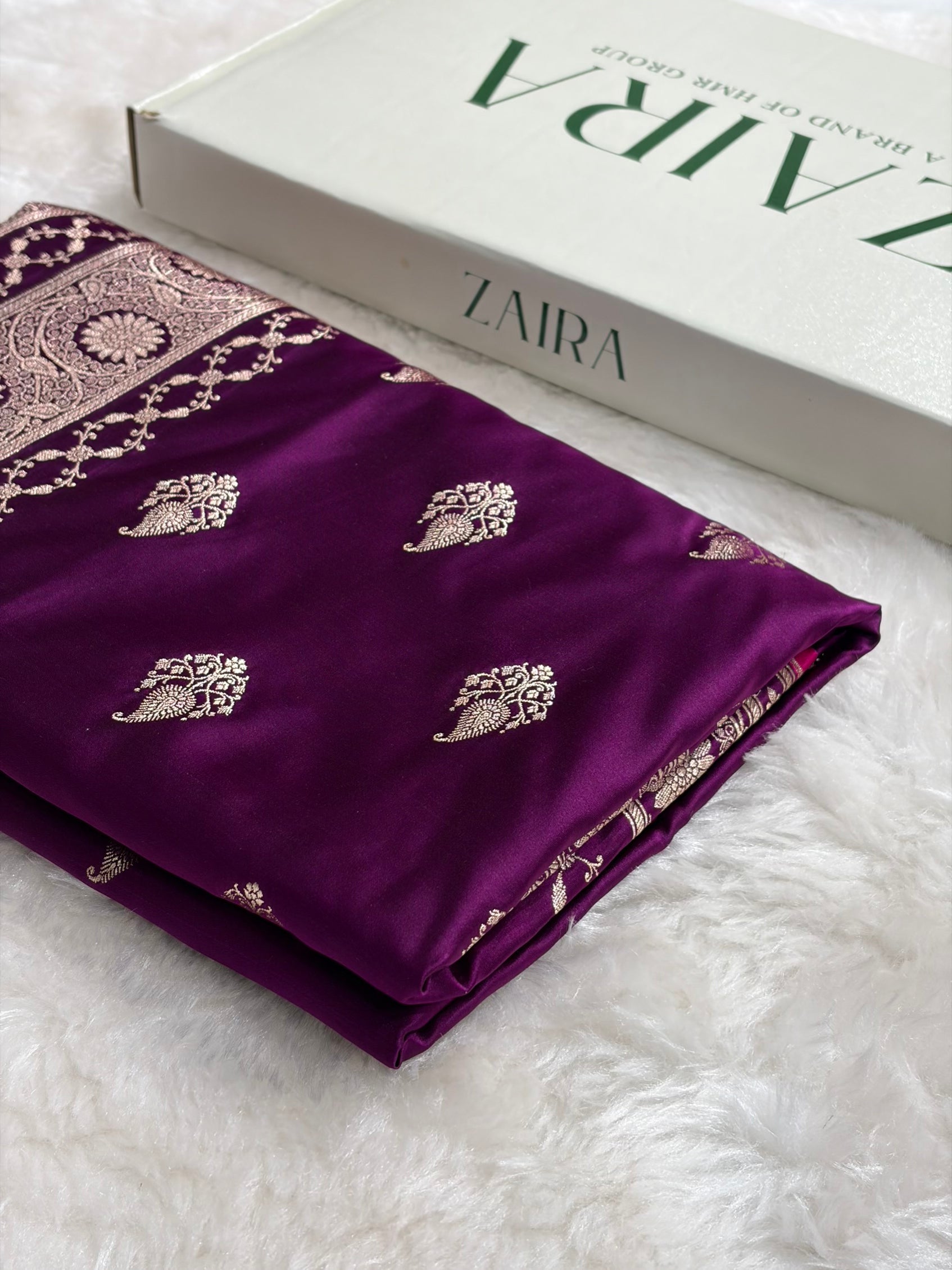 Magentic Wine Shades Banarasi Boota Pattern Floral Mashru Silk Saree MSM-114