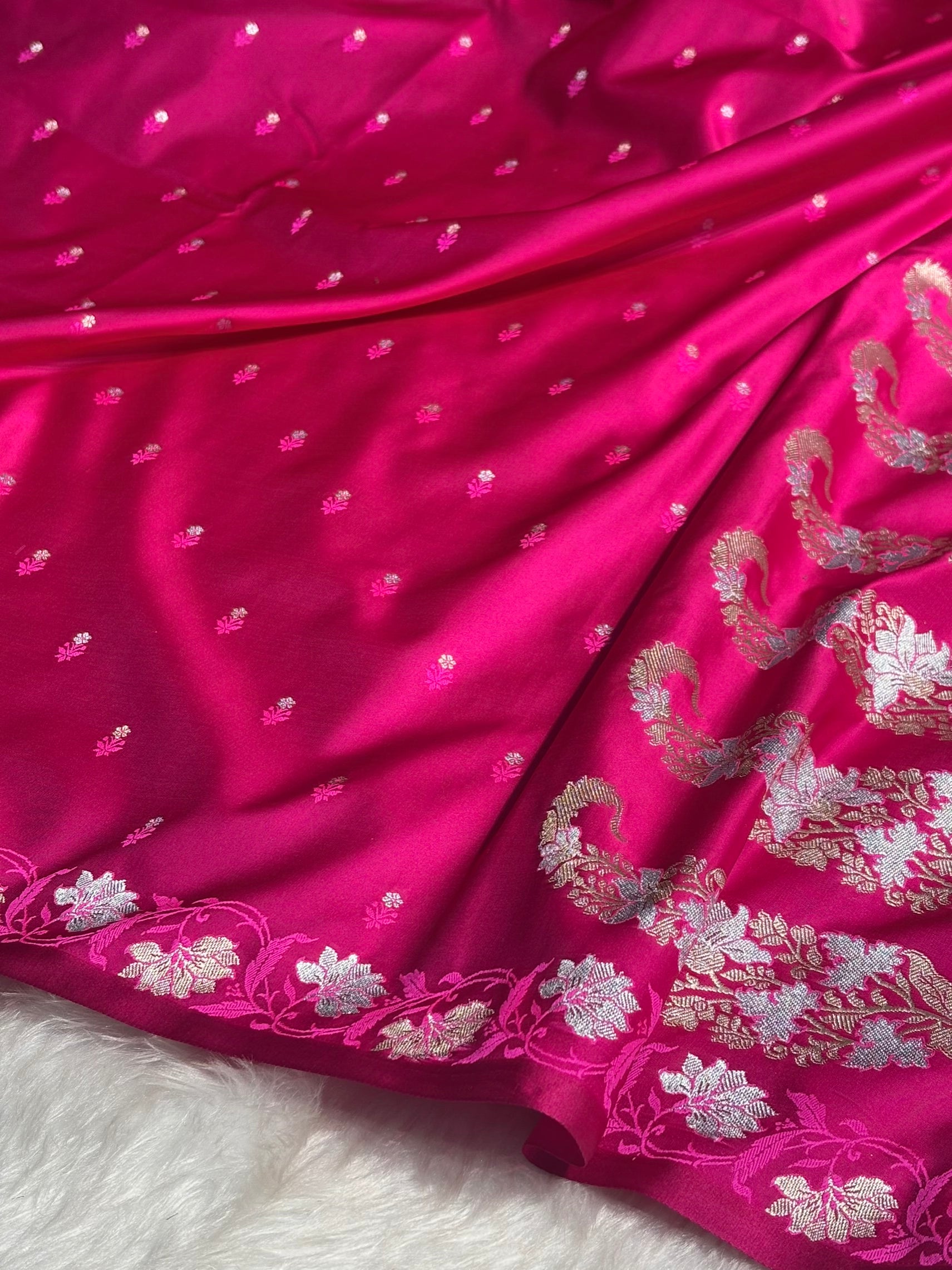 Pink Floral Boota With Floral Border Mashru Silk Saree MSM 78