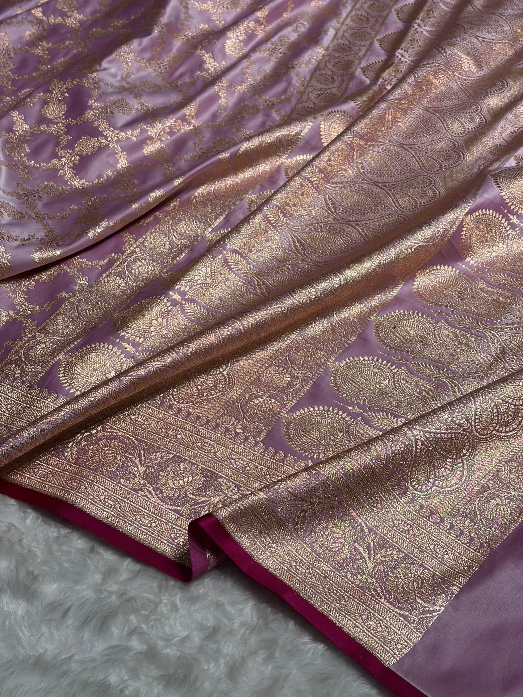 Lavender Jaal Pattern Satin Katan Silk Saree SK25