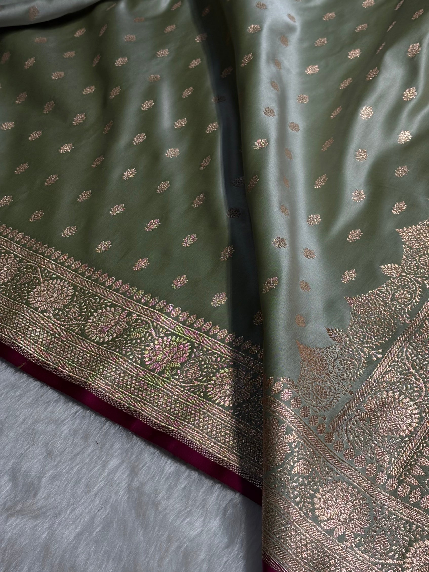 Pista Booti Satin Katan Silk saree SK28