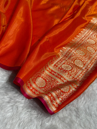 Banarasi Fire Gold Shades Cross Pattern Banarasi Satin Silk Saree SS52
