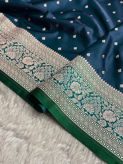 Contrast Peacock / Rama Shade With Booti Pattern Mashru Silk Saree