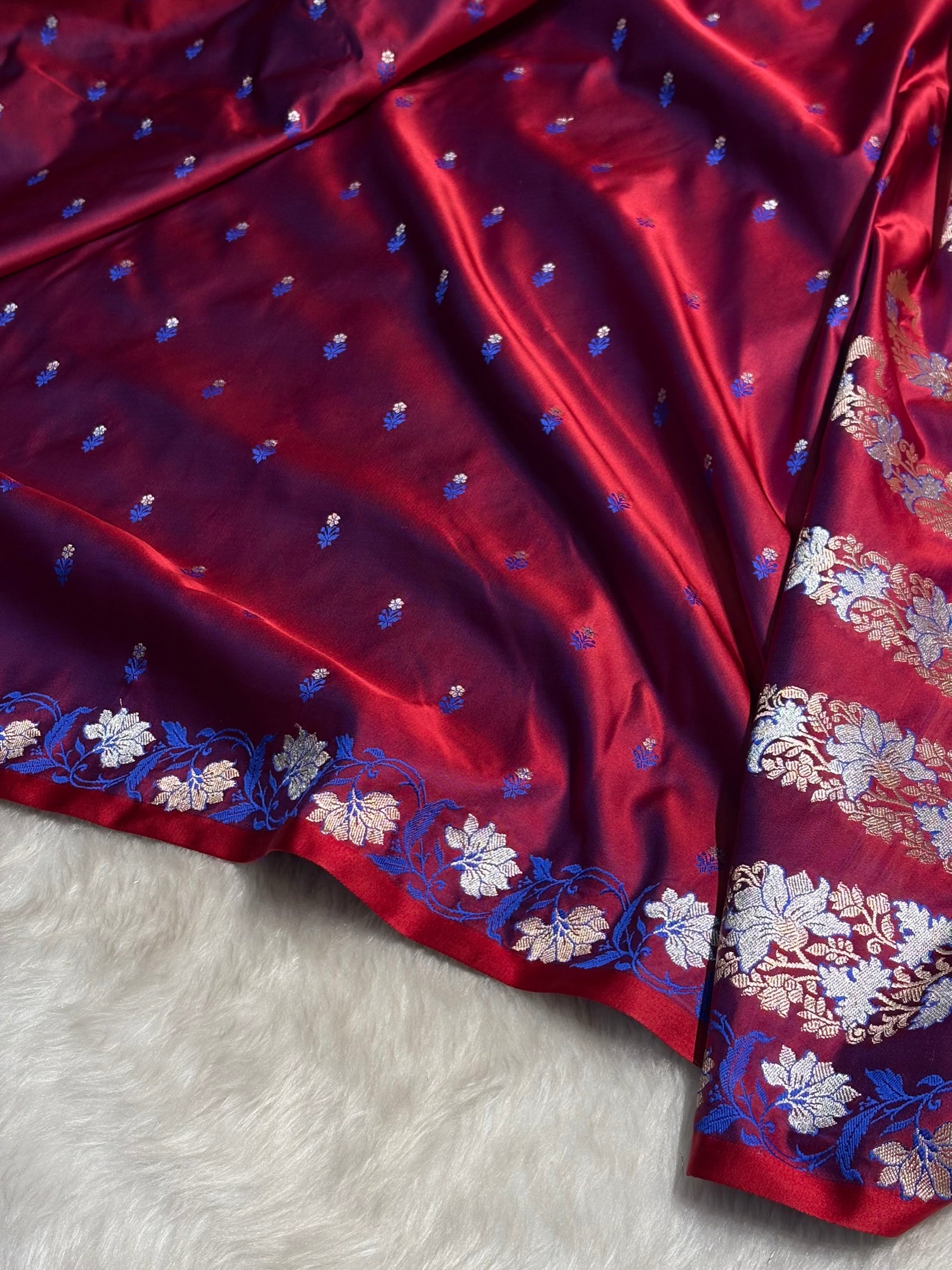 Reddish Navy Blue Floral Boota With Floral Border Mashru Silk Saree MSM 78