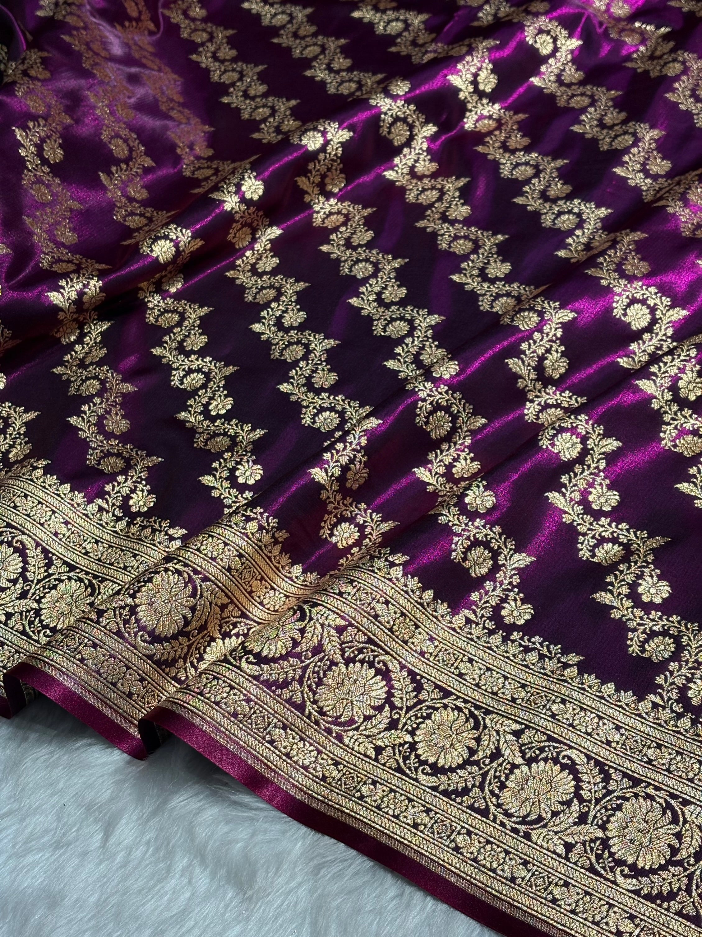 Wine Shades Banarasi Satin Silk Saree SS32