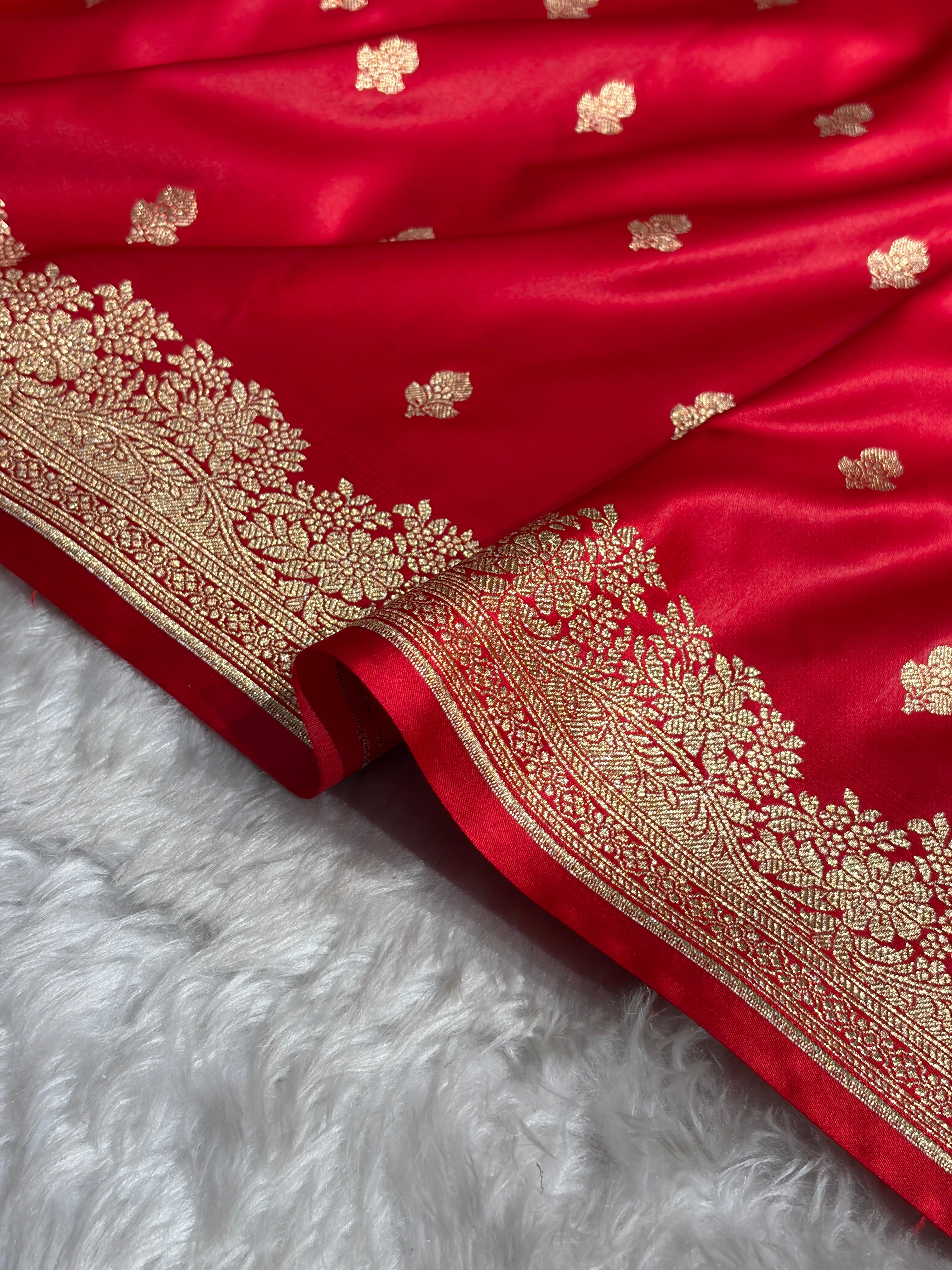 Banarasi Satin Katan Saree Floral Booti Pattern in Red Shades SK148