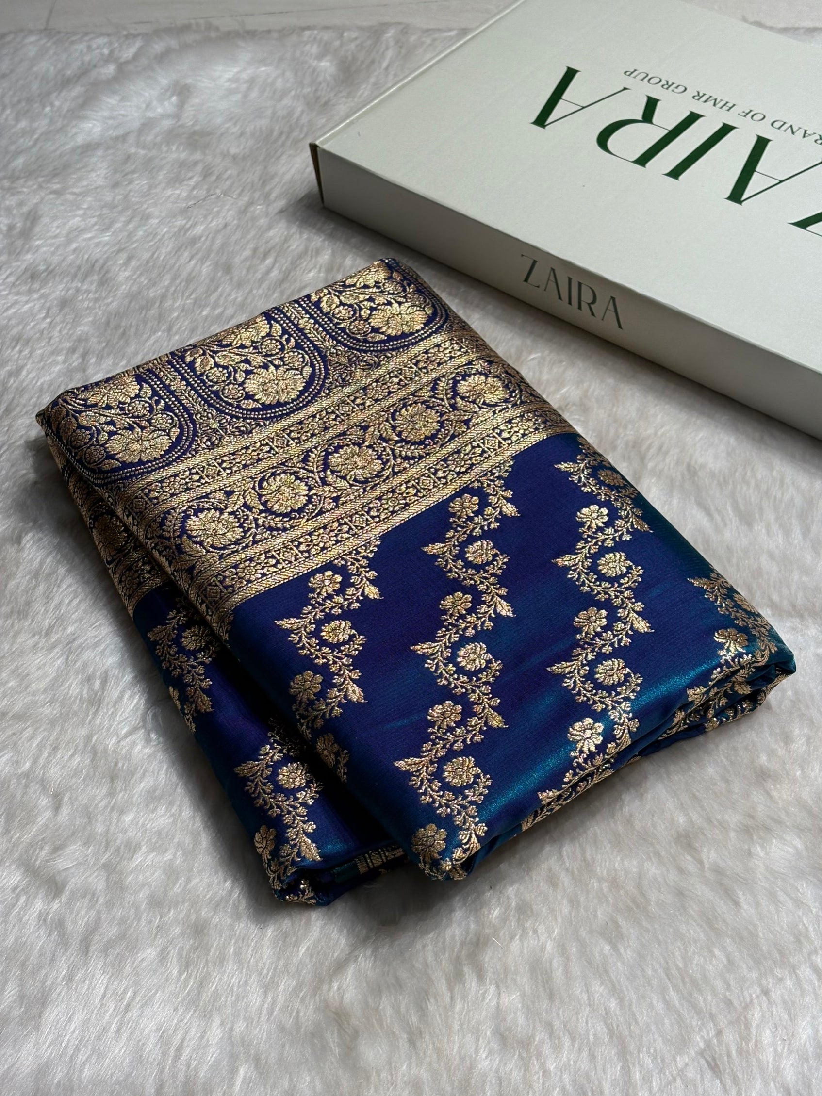 Peacock Shades Banarasi Satin Silk Saree SS32