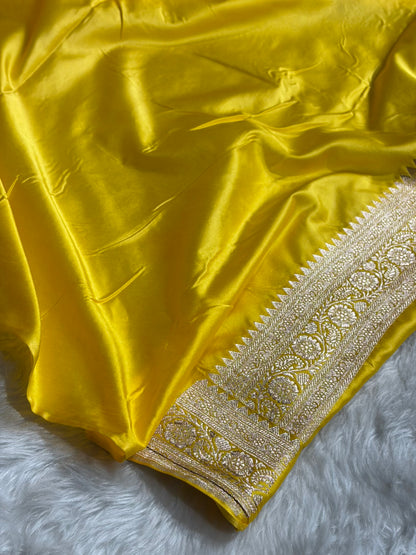 Mustard Rangkat Mashru Silk Saree With Cross Pattern MSRK03