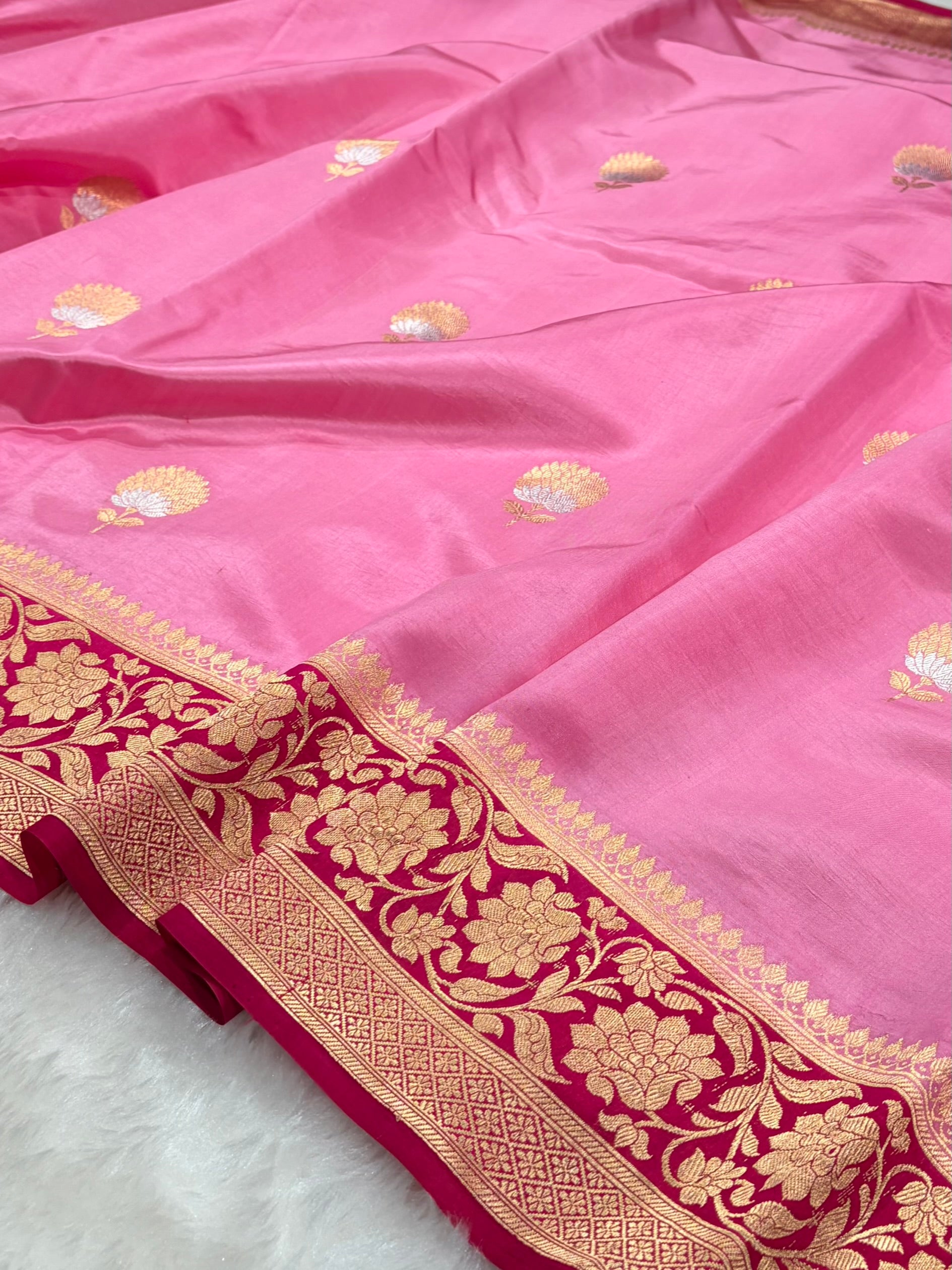 Banarasi Baby Pink With Rani Contrast Shades Minakari Boota Handwoven Pure Paper Silk RM-84