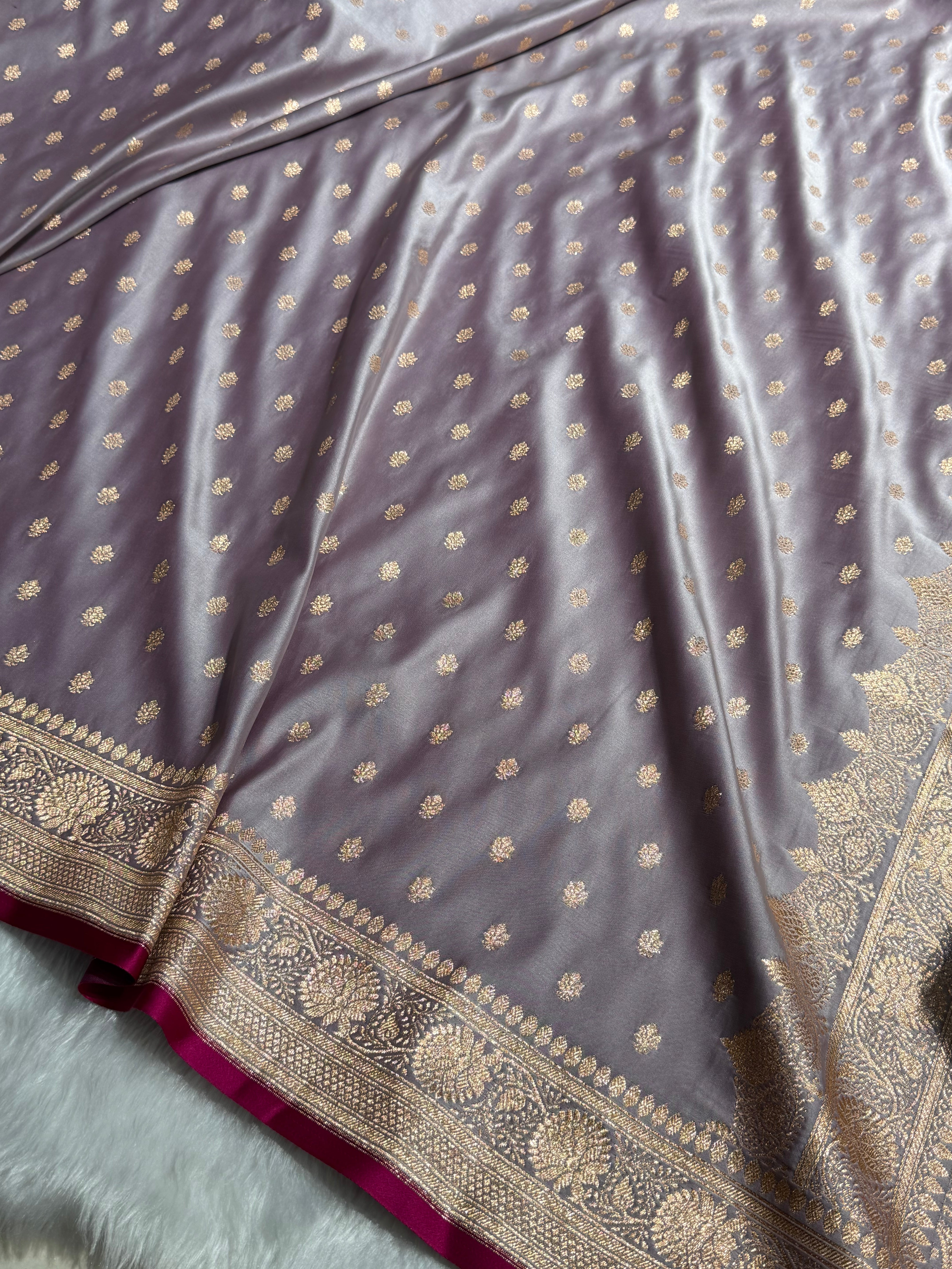 Grayish Lavender Booti Katan Silk Saree SK07