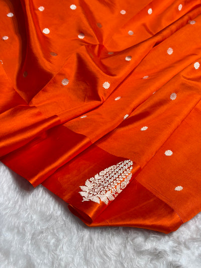 Orange Shades Handwoven Pure Katan Paper Silk RM-69