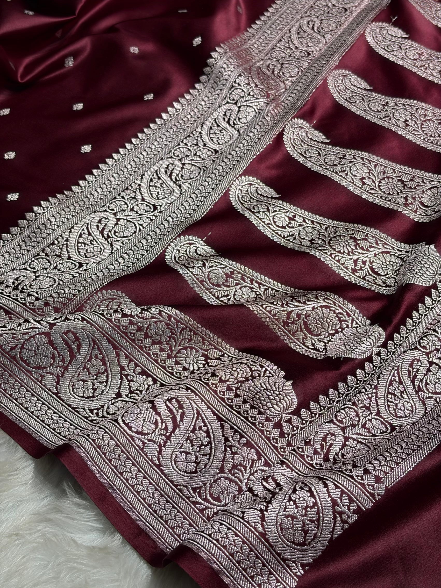Garnet Tone Booti Mashru Silk Saree MS06
