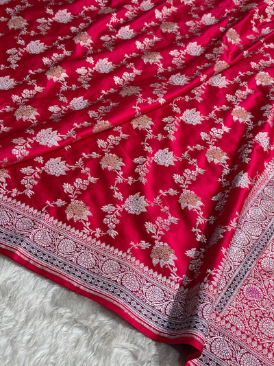 Red Shades Contrast Border With Minakari Floral Jaal Mashru Silk Saree