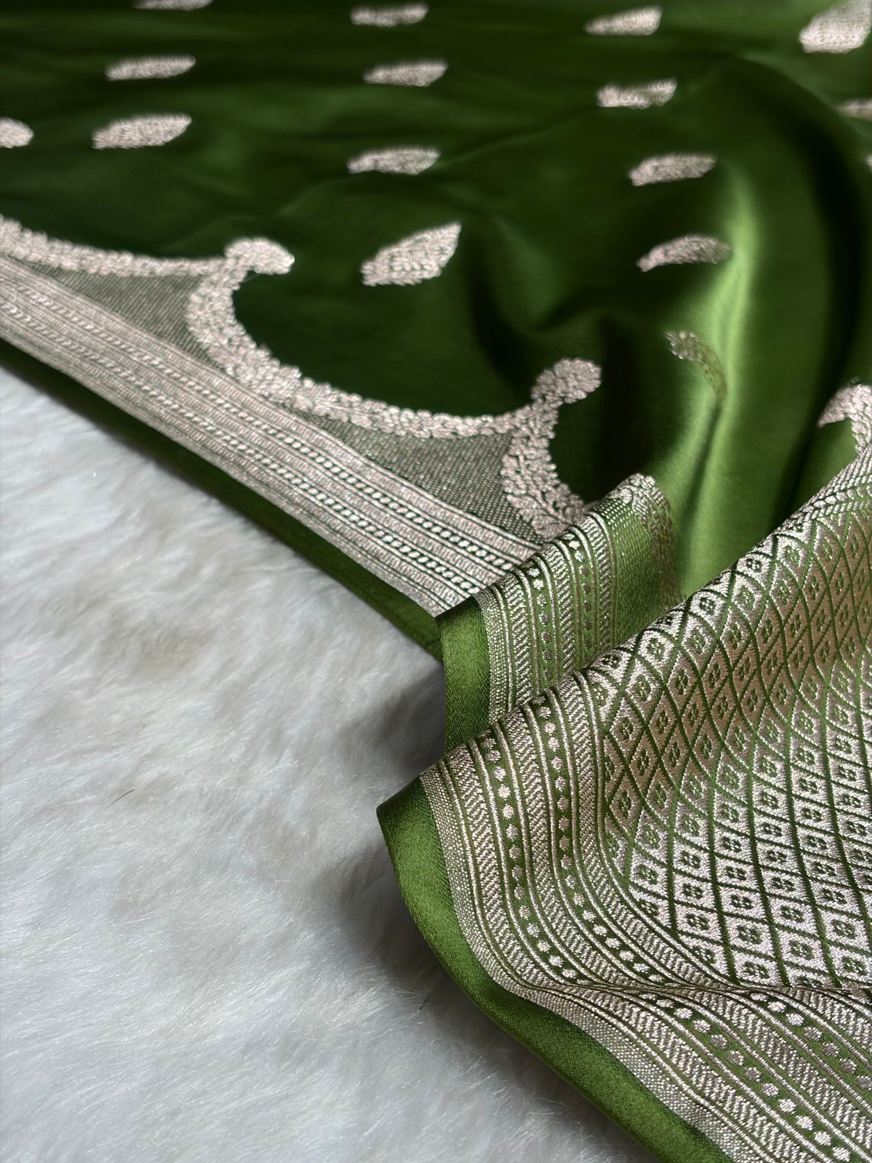 Mehendi Green Shades Scallop Mashru Silk Saree MS20
