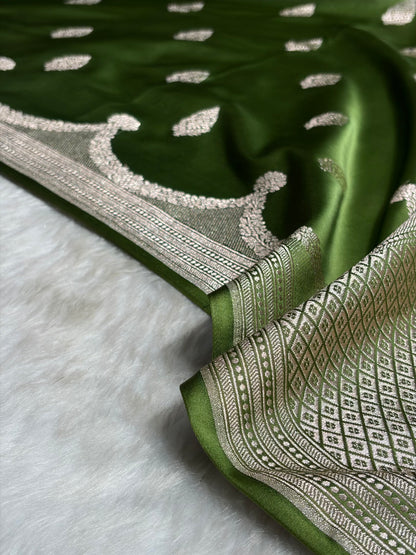 Mehendi Green Shades Scallop Mashru Silk Saree MS20