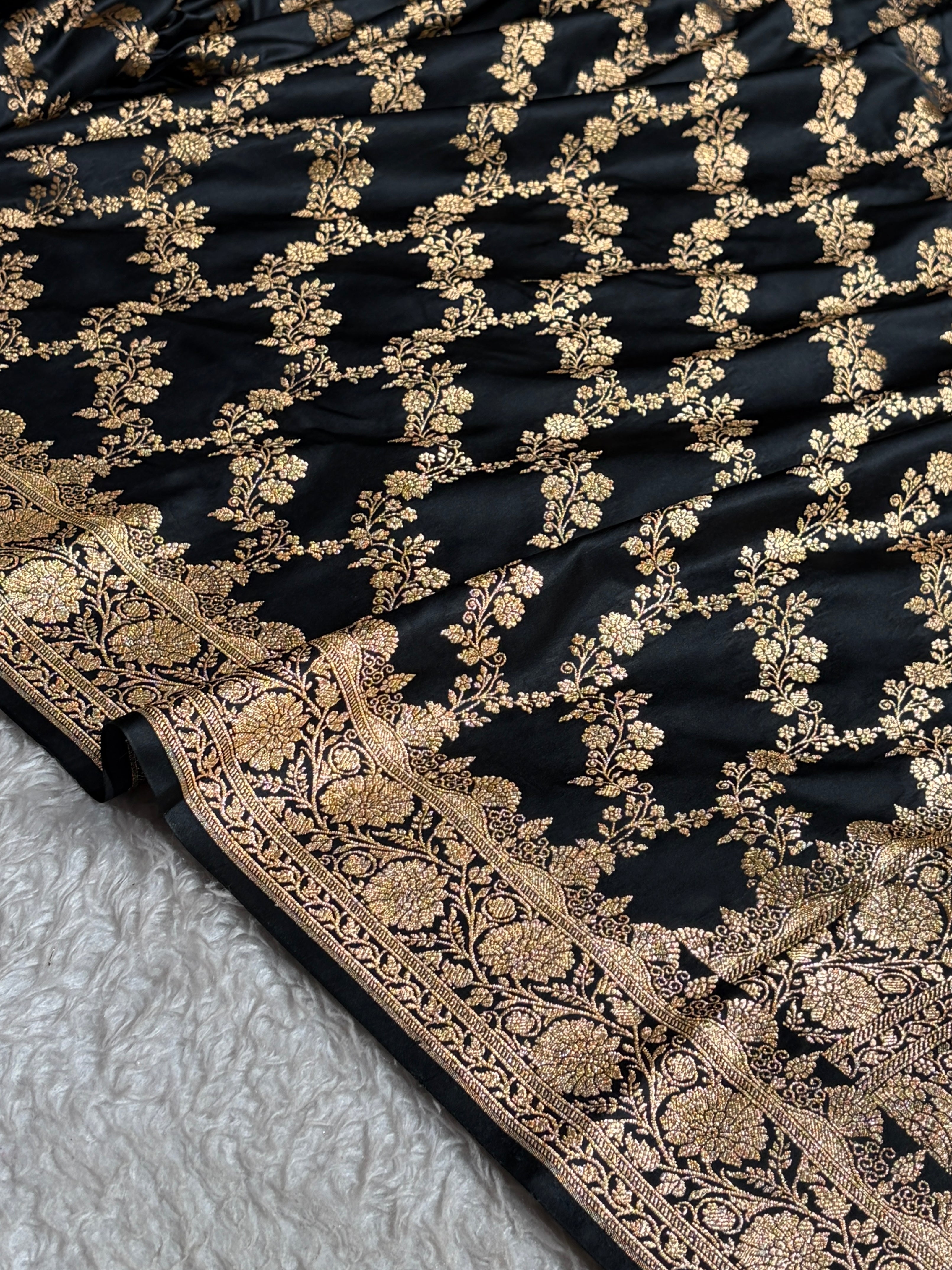 Black Floral Jaal Pattern Satin Katan Silk Saree SK43