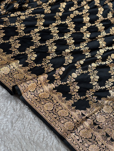 Black Floral Jaal Pattern Satin Katan Silk Saree SK43