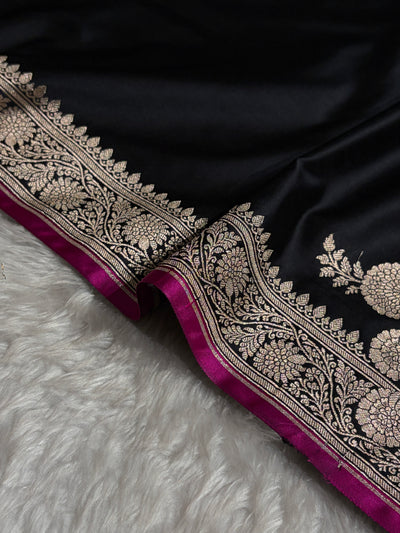 Banarasi Black Shade With Booti Pattern Mashru Silk Saree