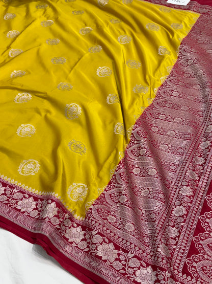 Mustard / Red Contrast Shade With Booti Pattern Mashru Silk Saree