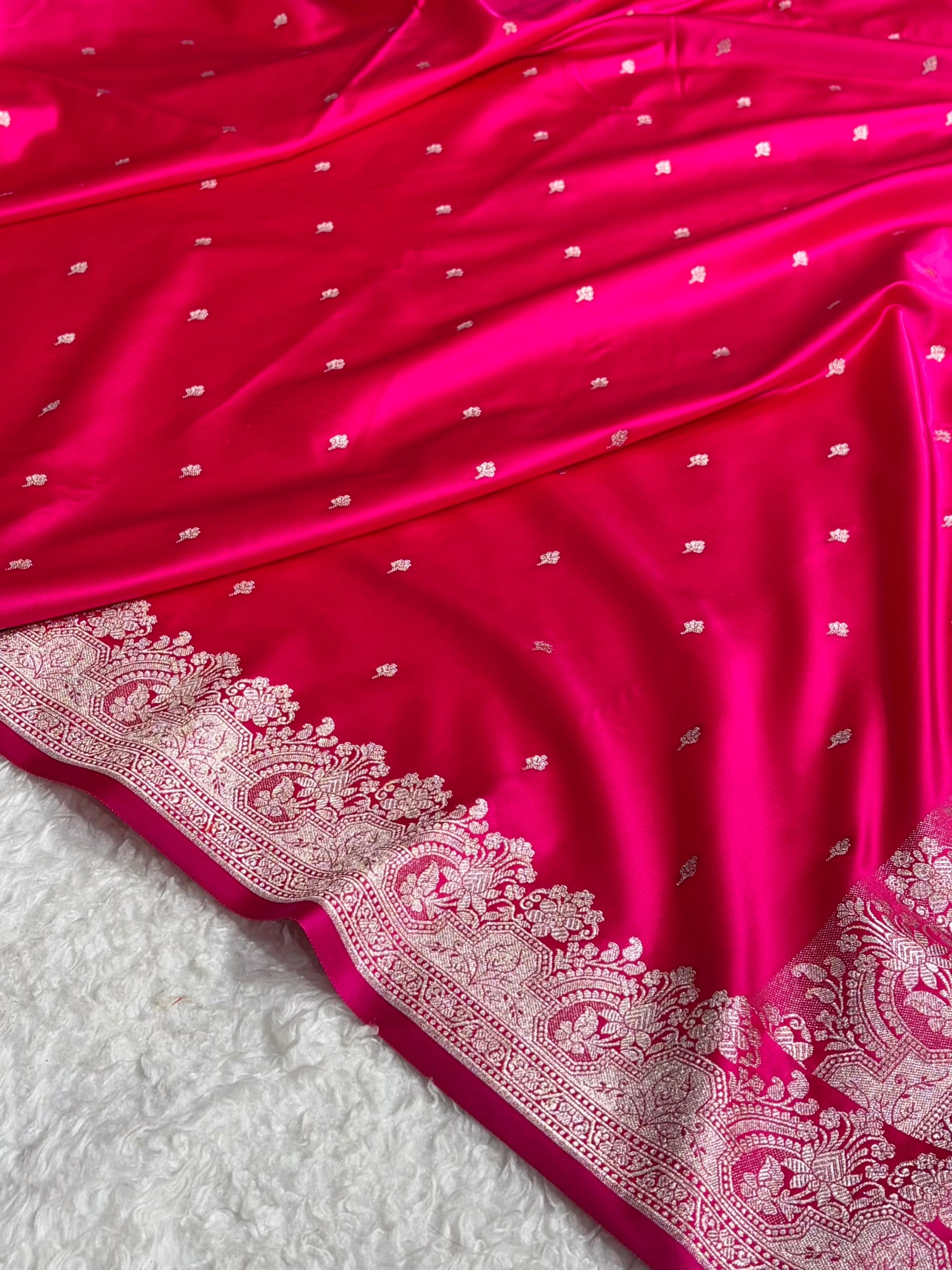 Cross Rani Shades Motif Booti Mashru Silk Saree MSM-57