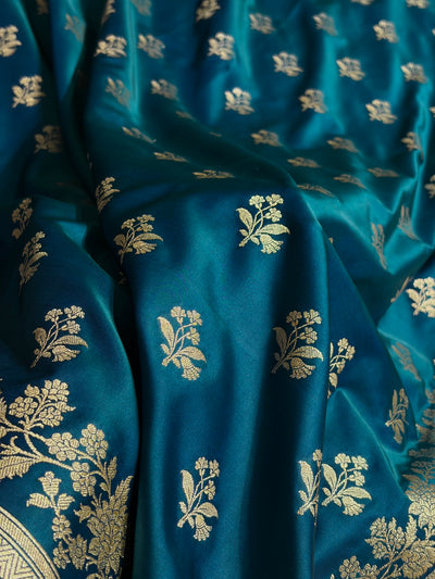 Peacock Shade With Booti Pattern Mashru Silk Saree