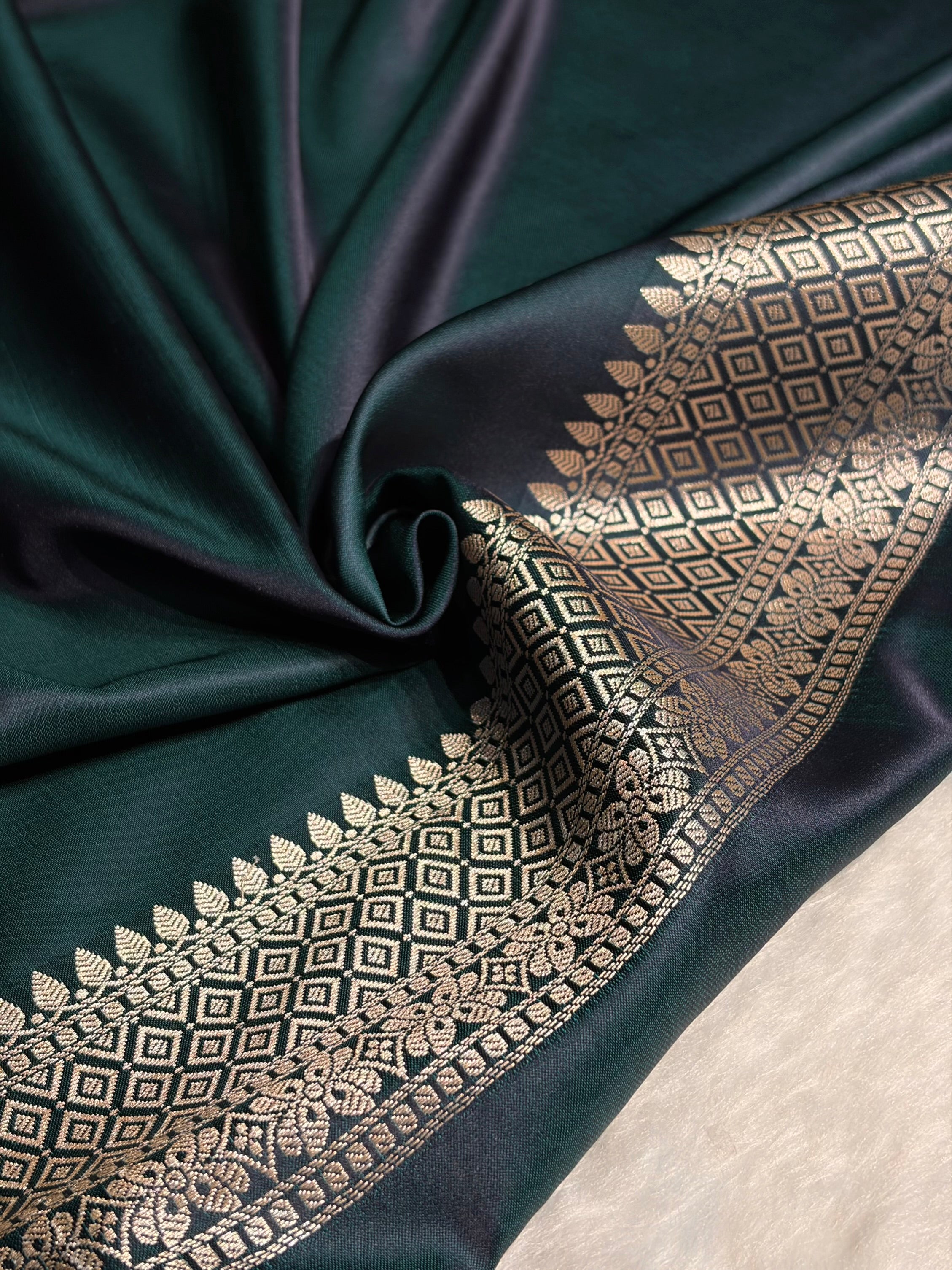 Rama Shades Tanchoi Motif Mashru Silk Saree MST-12