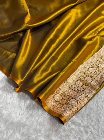 Mehendi Shades Minakari Boota Pattern Banarasi Satin Silk Saree SS44